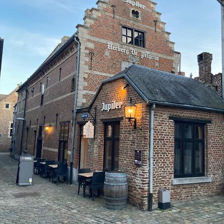 Hotel De Pelgrim Tongeren Exterior foto